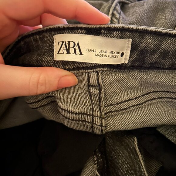 Zara The Skinny Jeans – Gray Distressed Raw Hem Ankle Slit Denim Size 8 - Picture 6 of 13
